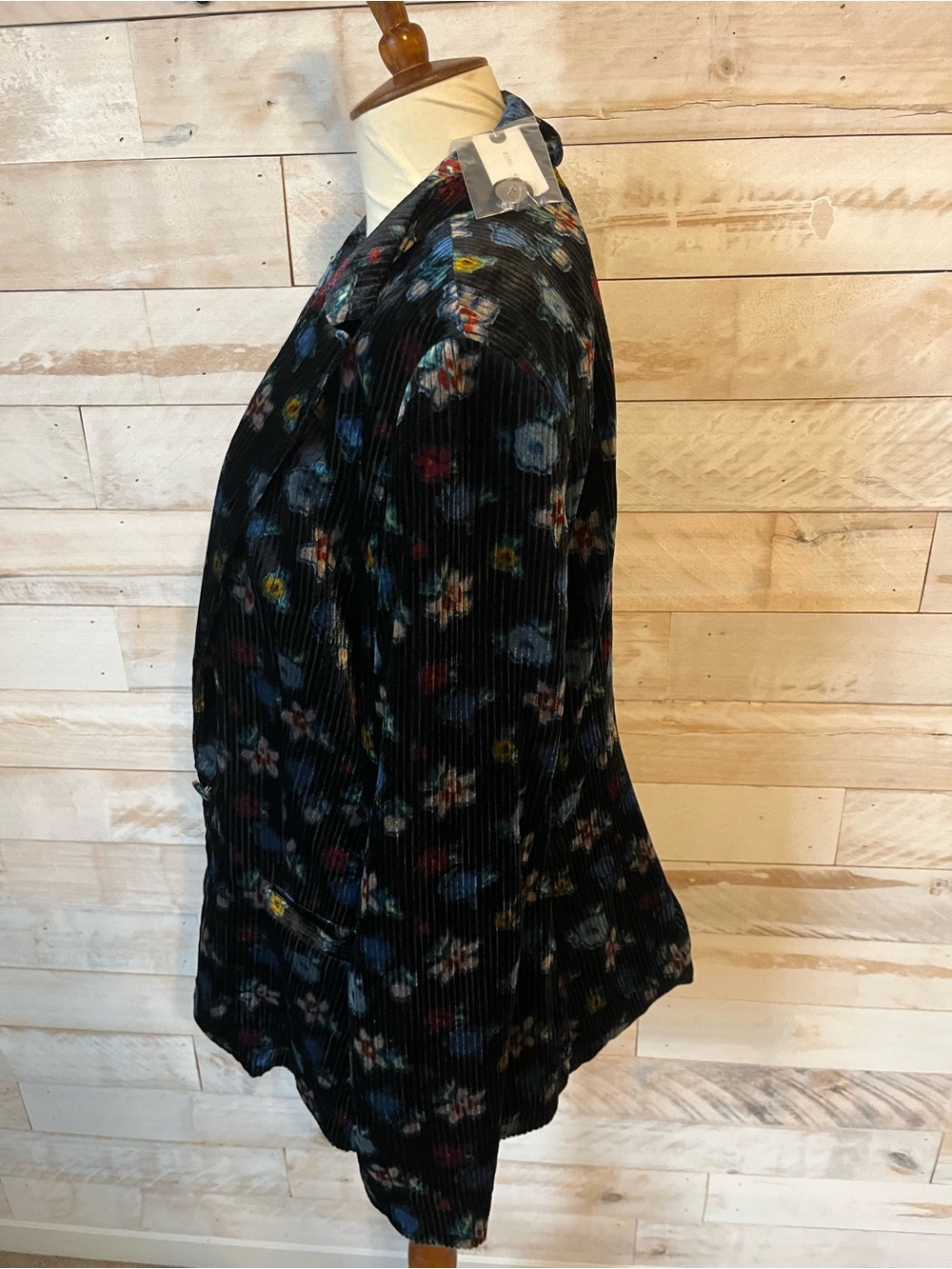 NWT Anthropologie size 12 velvet blazer in black floral pattern - Picture 5 of 12